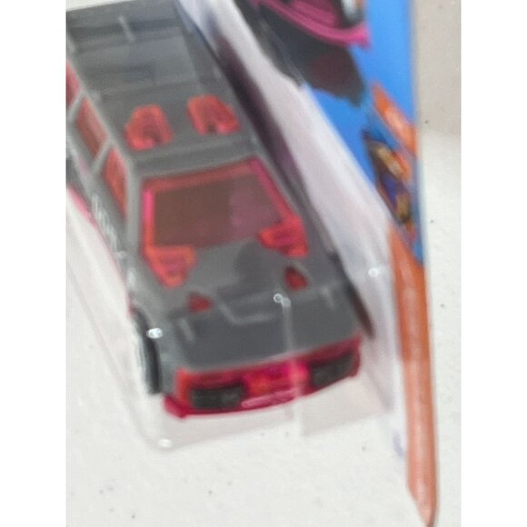 Hot Wheels Track Dwagon 2024 HW Track Champs 1:64 Race Car Toy NIP - Picture 8 of 9